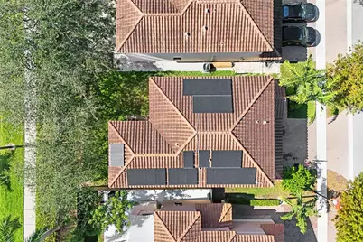 2502 NE 1st St, Homestead, FL 33033 - Photo 16