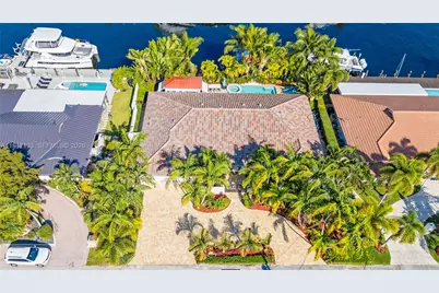 2839 NE 35th St, Fort Lauderdale, FL 33306 - Photo 1