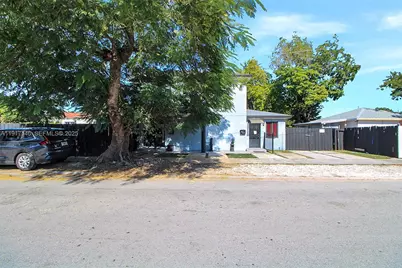 2275 NW 30th St, Miami, FL 33142 - Photo 22
