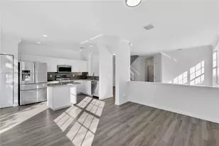 3991 NW 92nd Ave, Sunrise, FL 33351 - Photo 6