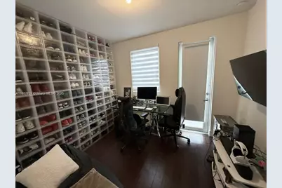 9165 NW 33rd St, Doral, FL 33172 - Photo 38