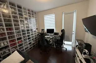 9165 NW 33rd St, Doral, FL 33172 - Photo 38