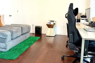 9165 NW 33rd St, Doral, FL 33172 - Photo 16