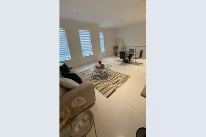 9165 NW 33rd St, Doral, FL 33172 - Photo 18