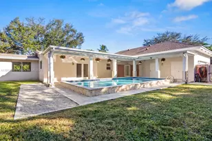 8365 SW 131st St, Pinecrest, FL 33156 - Photo 16