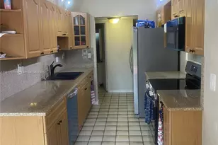 4802 Bayberry Ln, Tamarac, FL 33319 - Photo 2