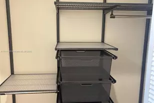 7280 SW 90th St, Miami, FL 33156 - Photo 10