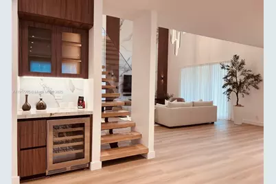 804 Crestview Cir, Weston, FL 33327 - Photo 2