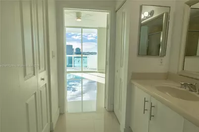 7900 Harbor Island Dr #920, North Bay Village, FL 33141 - Photo 10