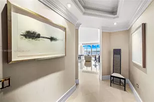 808 Brickell Key Dr, Miami, FL 33131 - Photo 2