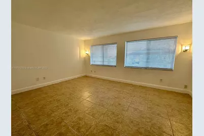 984 W 40th St #2, Hialeah, FL 33012 - Photo 2