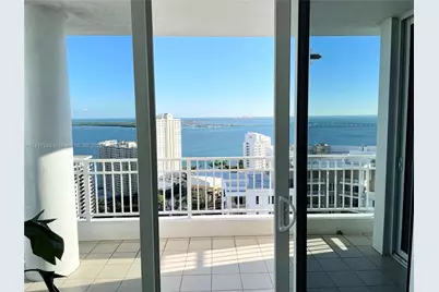 801 Brickell Key Blvd #3211, Miami, FL 33131 - Photo 4