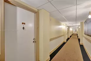 4164 Inverrary Dr, Lauderhill, FL 33319 - Photo 4