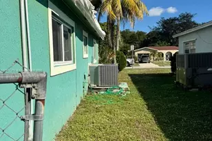 820 SW 49th Terrace, Margate, FL 33068 - Photo 14