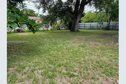 1472 NE 25th Ct, Pompano Beach, FL 33064 - Photo 24