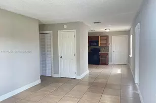 1472 NE 25th Ct, Pompano Beach, FL 33064 - Photo 10