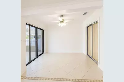 8190 Springtree Rd #8190, Boca Raton, FL 33496 - Photo 8