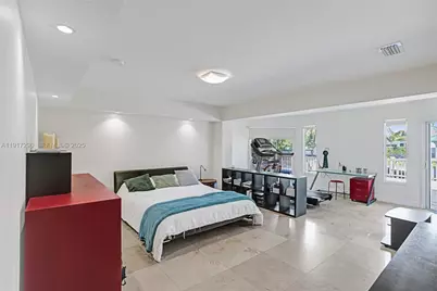 3443 NE 166th St, North Miami Beach, FL 33160 - Photo 28