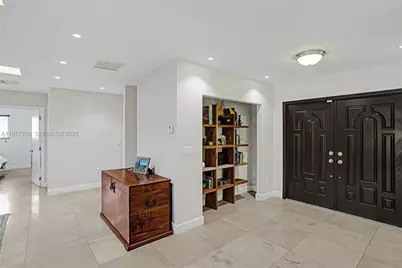 3443 NE 166th St, North Miami Beach, FL 33160 - Photo 12