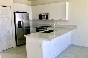 6455 NW 103 Pl, Doral, FL 33178 - Photo 1