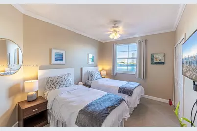 3255 NE 184th St #12406, Aventura, FL 33160 - Photo 46