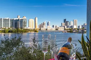 3255 NE 184th St, Aventura, FL 33160 - Photo 2