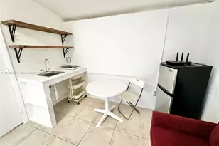 3085 Elizabeth St, Miami, FL 33133 - Photo 12