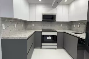 210 174th St, Sunny Isles Beach, FL 33160 - Photo 22