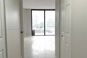 210 174th St, Sunny Isles Beach, FL 33160 - Photo 8