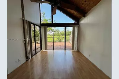 423 N University Dr #4-13, Plantation, FL 33324 - Photo 14