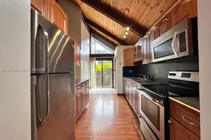 423 N University Dr, Plantation, FL 33324 - Photo 4