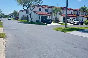 8419 SW 209th St, Cutler Bay, FL 33189 - Photo 2