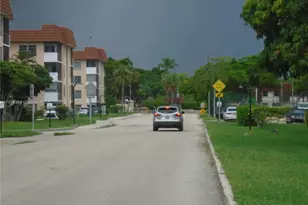 4174 Inverrary Dr, Lauderhill, FL 33319 - Photo 4