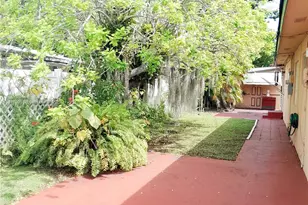 1830 NE 175th St, North Miami Beach, FL 33162 - Photo 4