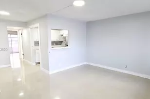 57 Cambridge C, West Palm Beach, FL 33417 - Photo 6