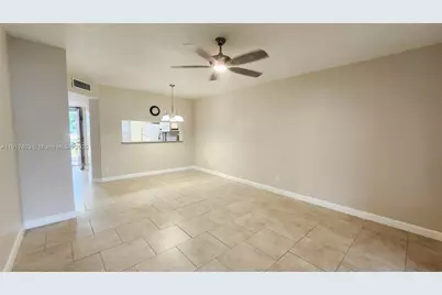 2562 NW 89th Dr #2562, Coral Springs, FL 33065 - Photo 2