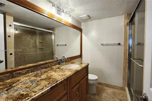 2562 NW 89th Dr, Coral Springs, FL 33065 - Photo 6