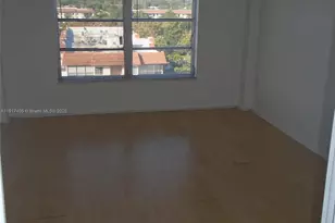 4174 Inverrary Dr, Lauderhill, FL 33319 - Photo 8