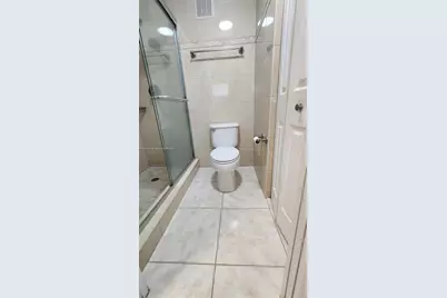 20886 NW 2nd St #20886, Pembroke Pines, FL 33029 - Photo 6