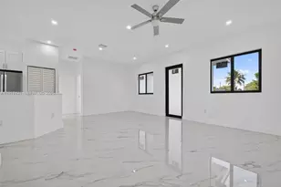 2250 NW 7th Ct, Fort Lauderdale, FL 33311 - Photo 4