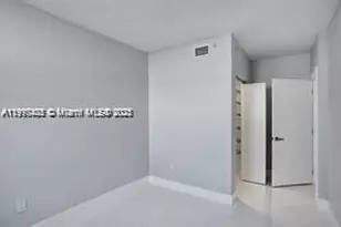 5077 NW 7th St, Miami, FL 33126 - Photo 24