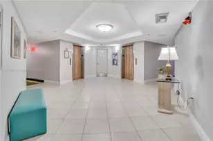 1200 St Charles Pl, Pembroke Pines, FL 33026 - Photo 20