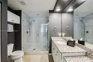 347 N New River Dr E, Fort Lauderdale, FL 33301 - Photo 20