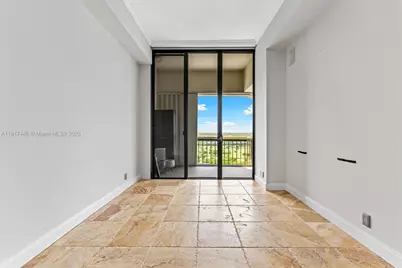 1900 Consulate Pl #2205, West Palm Beach, FL 33401 - Photo 20