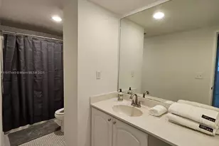 4001 S Ocean Dr, Hollywood, FL 33019 - Photo 8