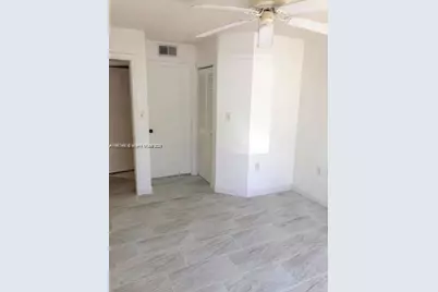 22102 Glenmoor Dr #102, West Palm Beach, FL 33409 - Photo 6