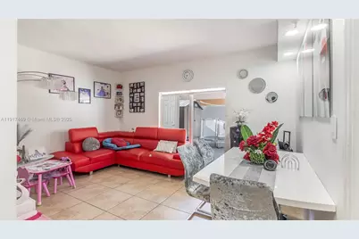 8390 NW 103rd St #102H, Hialeah Gardens, FL 33016 - Photo 4