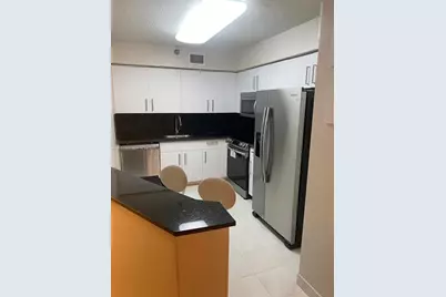 3400 NE 192nd St #1010, Aventura, FL 33180 - Photo 4