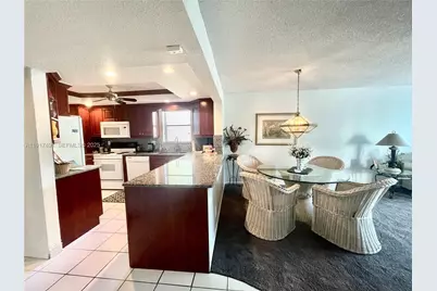 2309 S Cypress Bend Dr #311, Pompano Beach, FL 33069 - Photo 12