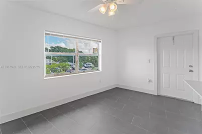 60 NW 76th St #19, Miami, FL 33150 - Photo 2